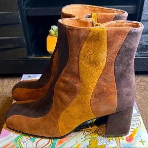 Jeffrey Campbell Lavalamp bootie